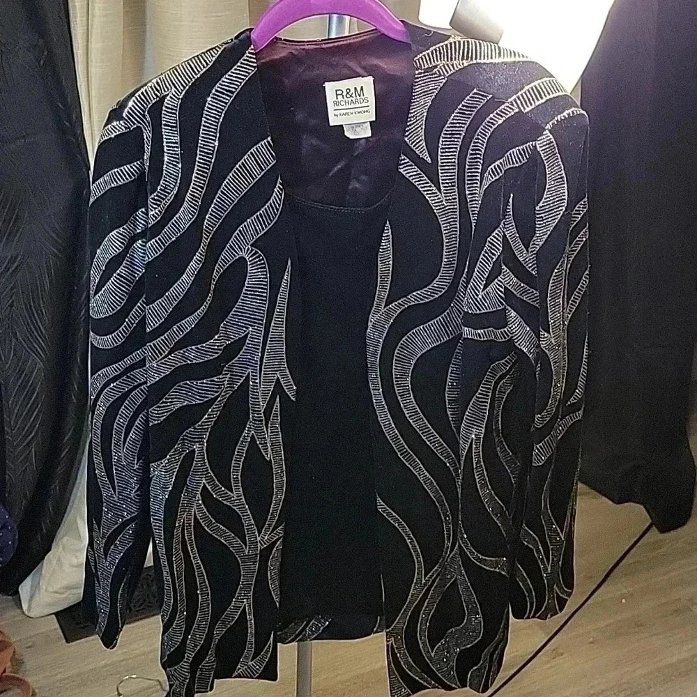 Vintage Embossed Blazer with Built-in Top